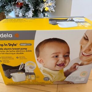 Medela MaxFlow Double Electric Breast Pump - Yellow and White